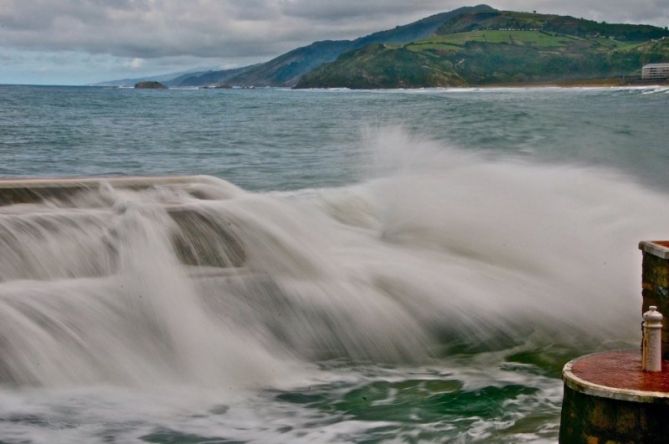 Olas en efecto seda : foto en Zarautz