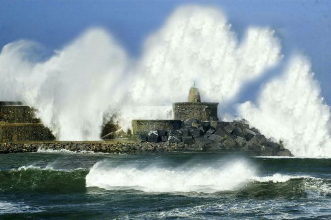 Olatuak Zumaian : foto en Zumaia