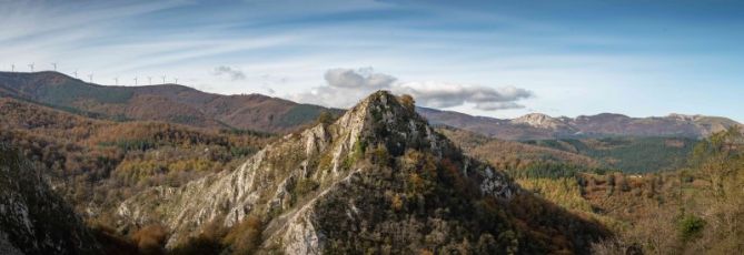 Panorámica otoñal: foto en Oñati