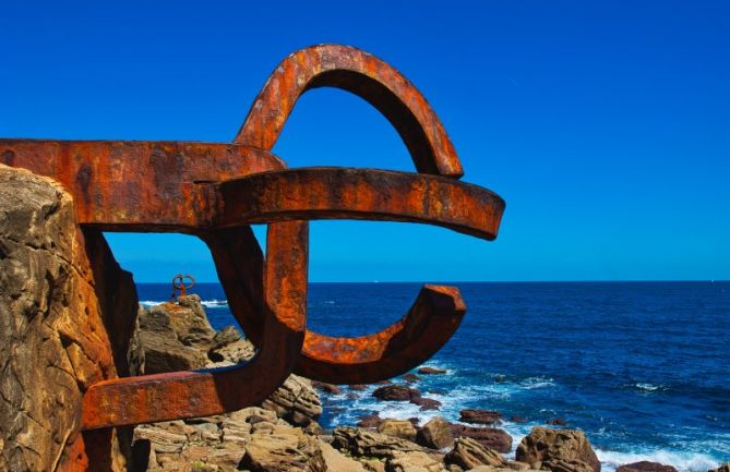 El peine y sus colores: foto en Donostia-San Sebastián