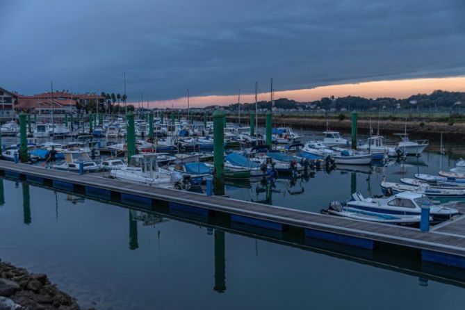 Puerto de Veteranos: foto en Hondarribia