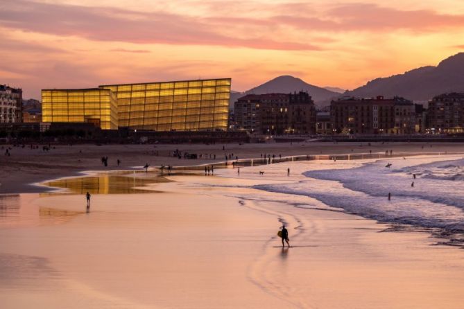 Reflejos del atardecer: foto en Donostia-San Sebastián