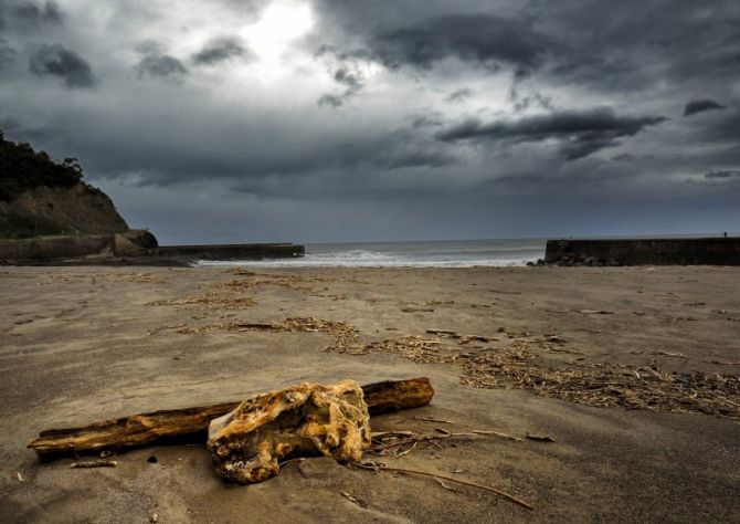 Restos de temporal: foto en Deba