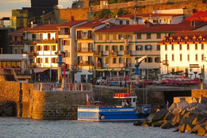 Somos pueblo y Ciudad: foto en Donostia-San Sebastián