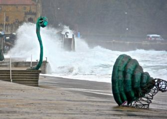 Temporal en la playa de Zarautz 