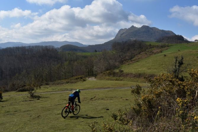 TXIRRINDULARIA-CICLISTA: foto en Irun