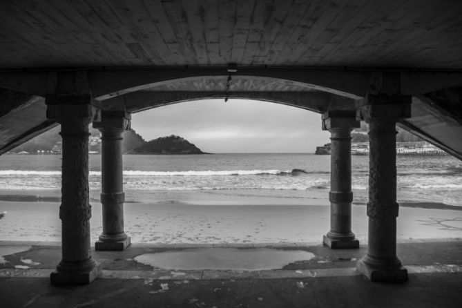 El voladizo: foto en Donostia-San Sebastián