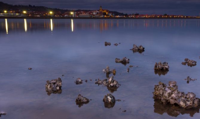 bahia de txingudi: foto en Irun