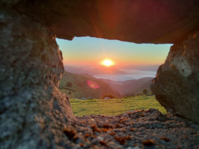 EGUNSENTIA ZELATUNGO LEHIOTIK: foto en Errezil