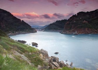 entrada al puerto de pasajes