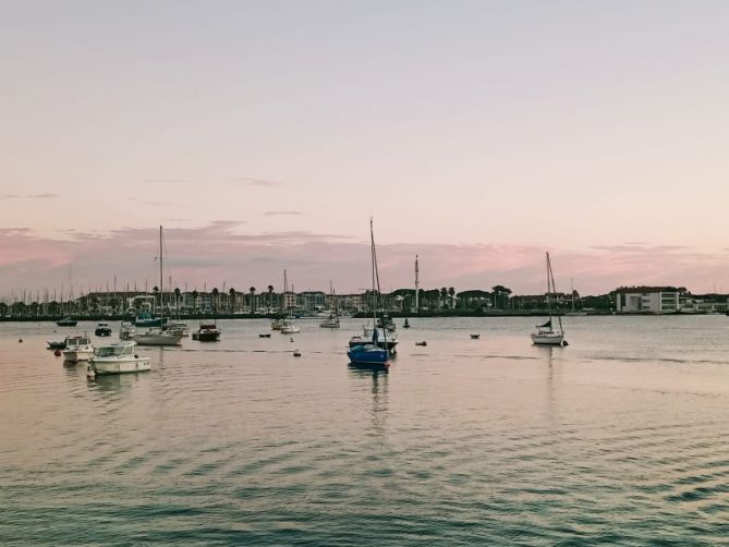 Amanecer en Txingudi : foto en Hondarribia