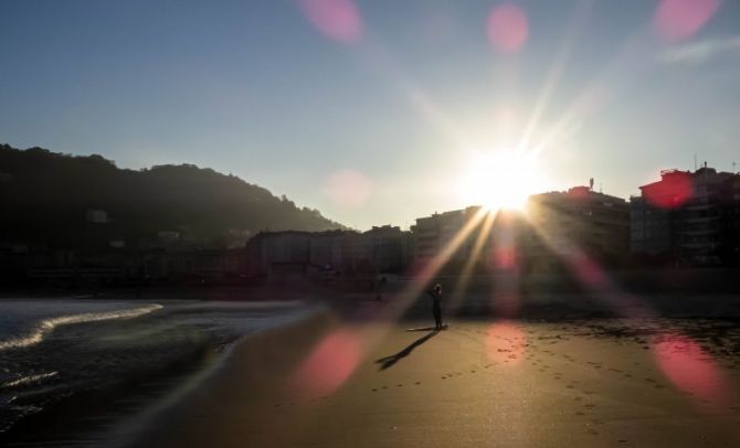 ATARDECER EN LA ZURRI: foto en Donostia-San Sebastián