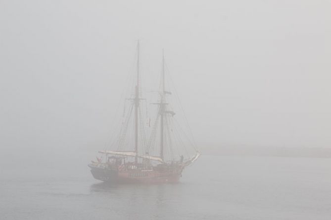 atyla port  vila: foto en Hondarribia