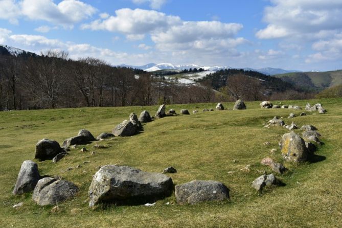 AZTARNAK - VESTIGIOS: foto en Oiartzun