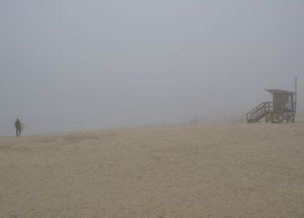 Bajo la niebla