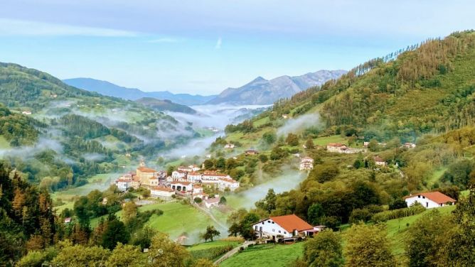 Errezil. Balcón di Gipuzkoa.: foto en Errezil