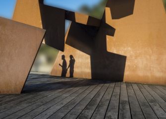 Escultura vacia de Oteiza 1