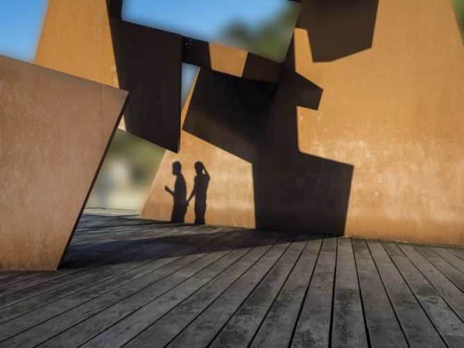 Escultura vacia de Oteiza 1: foto en Donostia-San Sebastián