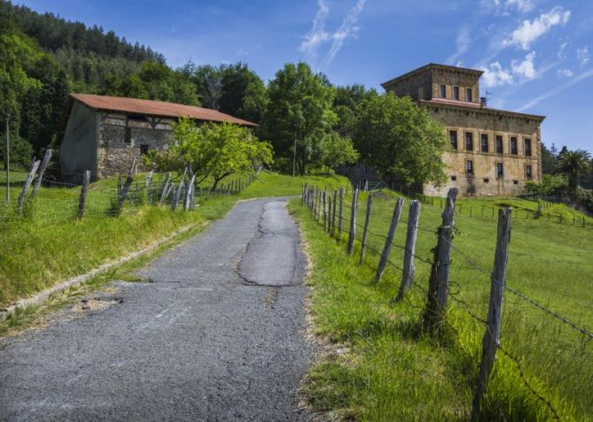 Ipiñarrieta jauregia Urretxun: foto en Urretxu