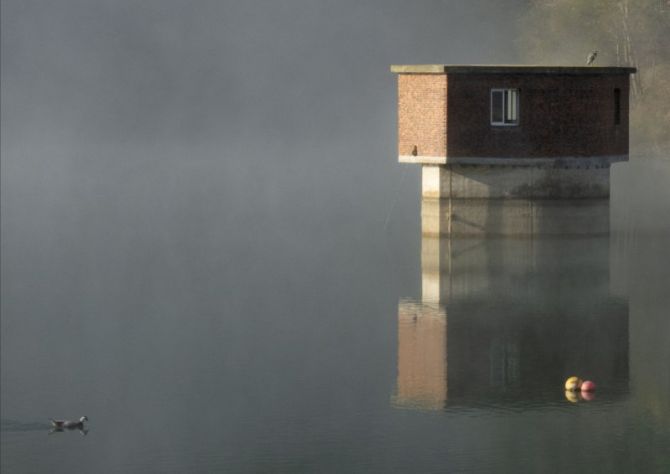 Mañana tranquila en la presa de Aixola: foto en Eibar