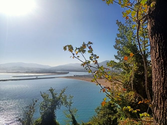 Paseo por el faro: foto en Hondarribia