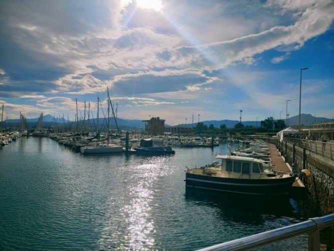 Puerto deportivo : foto en Hondarribia