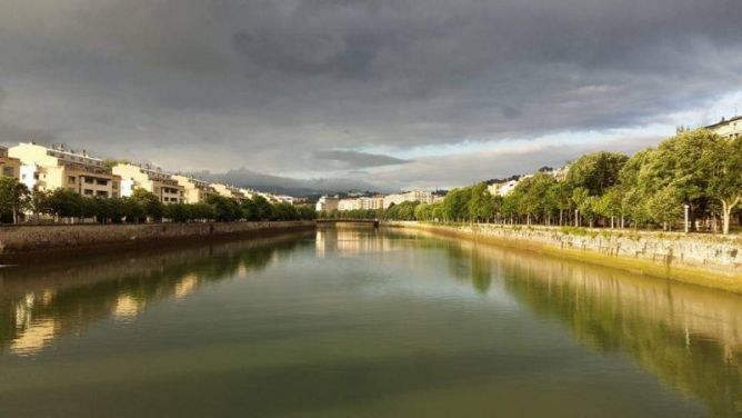 Reflejos: foto en Donostia-San Sebastián