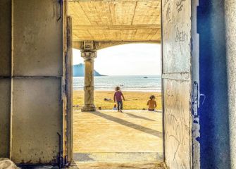 Una Puerta al Paraíso