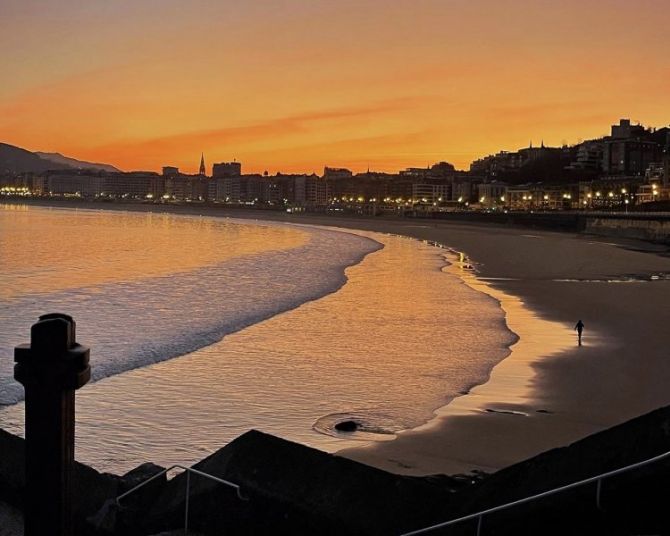 Besarkada: foto en Donostia-San Sebastián