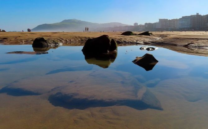 Charcas de mar: foto en Zarautz