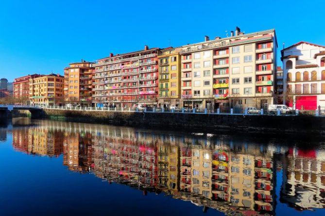 Colores de carnaval: foto en Tolosa