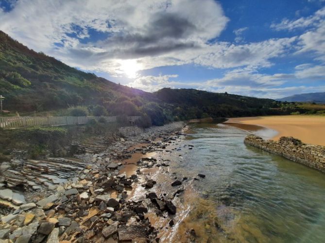 Desembocadura de inurritza: foto en Zarautz