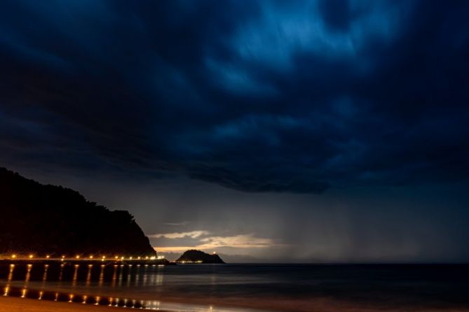 Dia de Tormenta: foto en Zarautz