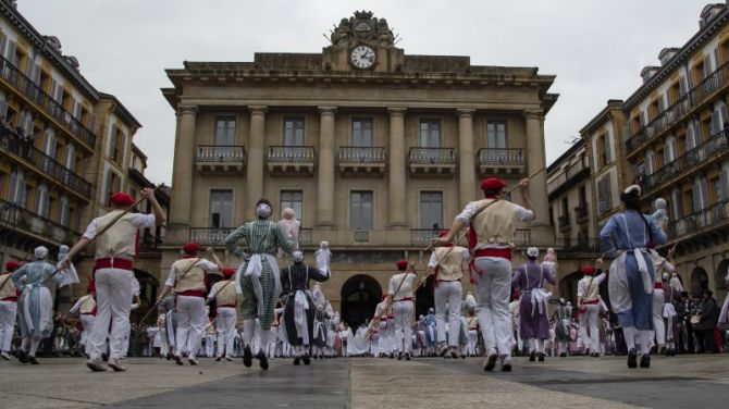 Iñudes y artzaias: foto en Donostia-San Sebastián