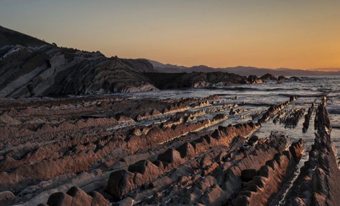 ITZURUN: foto en Zumaia