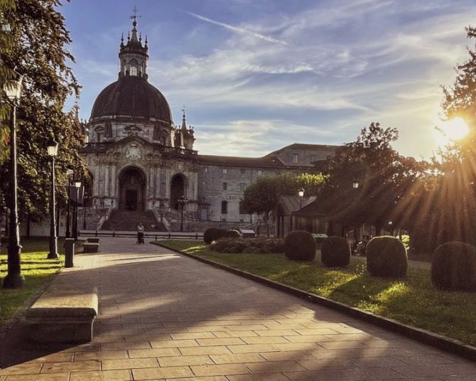 Loyola en atardecer : foto en Azpeitia