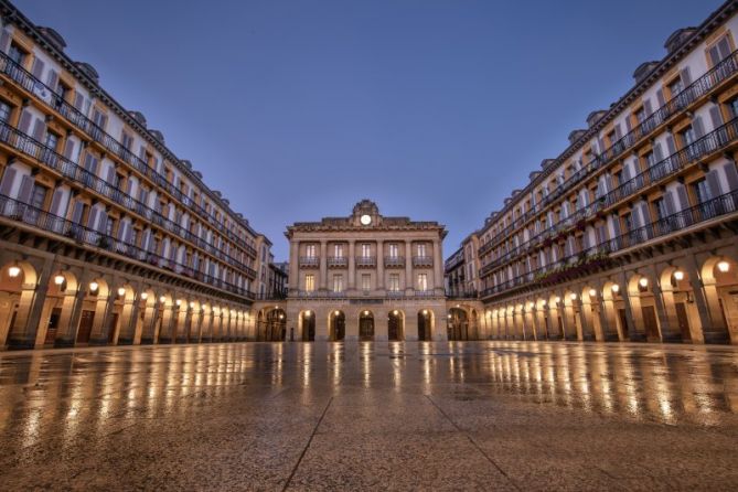 La plaza de la Constitución: foto en Donostia-San Sebastián