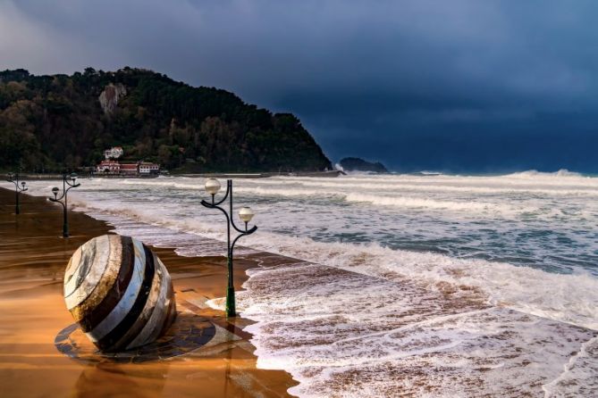 PLEAMAR: foto en Zarautz