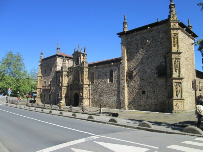 La primera Universidad del País Vasco: foto en Oñati