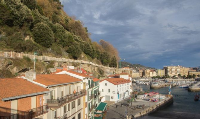 puerto: foto en Donostia-San Sebastián