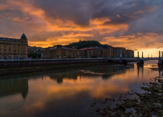 Reflejos sobre el Urumea