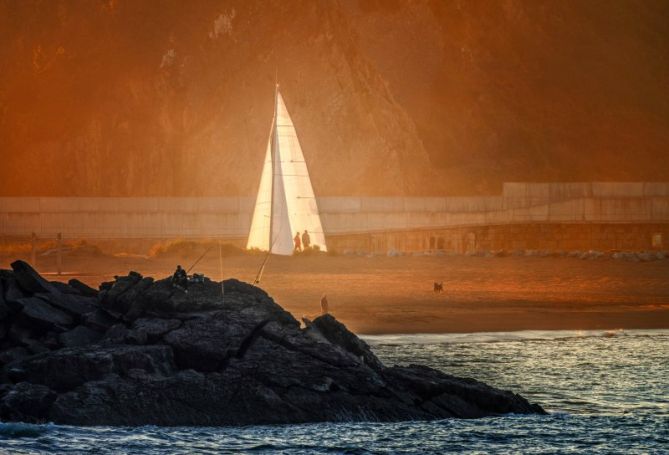 EL VELERO: foto en Zumaia