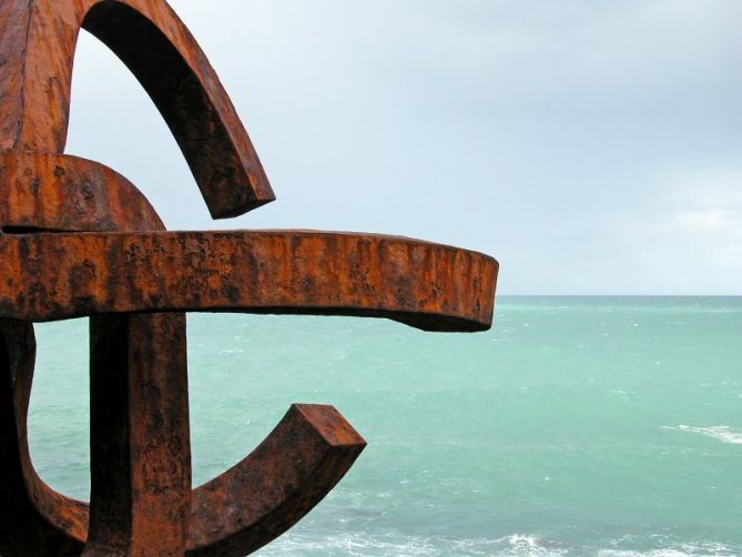 acero, cielo y mar: foto en Donostia-San Sebastián