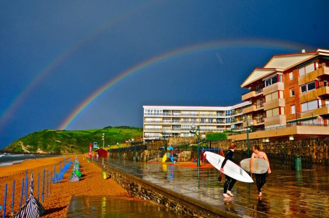 Arco Iris en la playa de Zarautz : foto en Zarautz