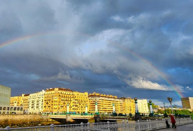 Arcoíris al atardecer: foto en Donostia-San Sebastián