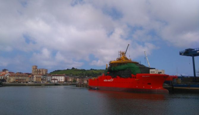 Astilleros: foto en Zumaia