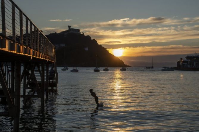 Caminando sobre las aguas: foto en Donostia-San Sebastián