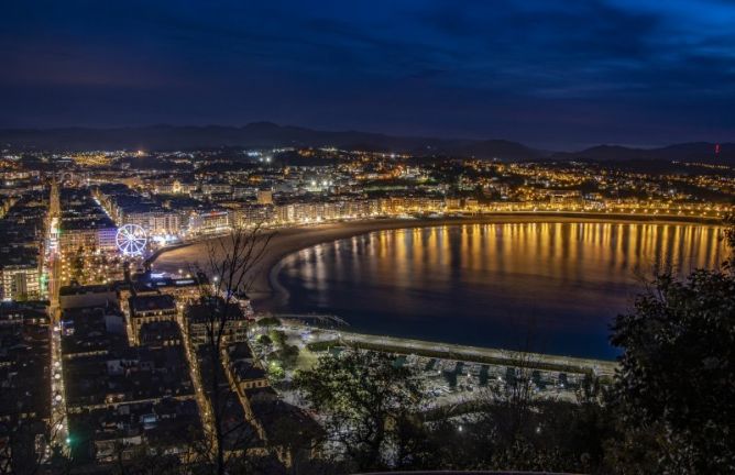 Cuando la ciudad duerme: foto en Donostia-San Sebastián