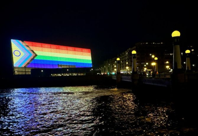 Día del Orgullo Gay en el Kursal: foto en Donostia-San Sebastián