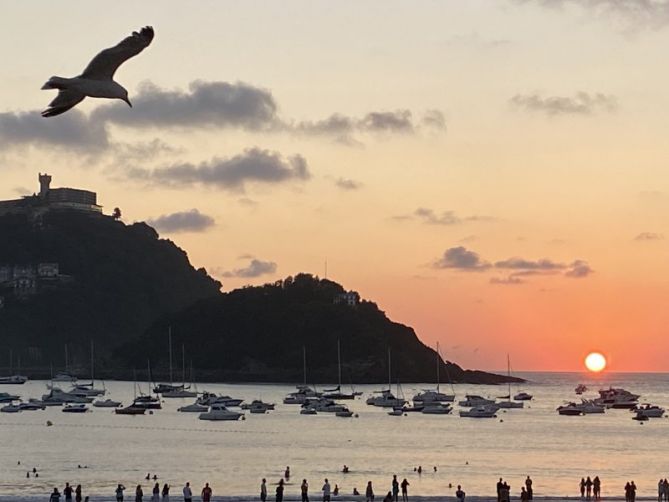 Eguzkia kontxan: foto en Donostia-San Sebastián